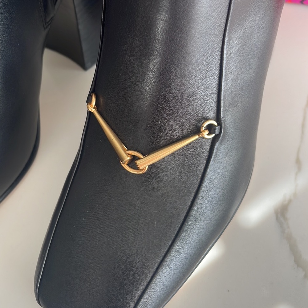 Tory Burch ankle bootie in
perfect black - Picture 3 of 15
